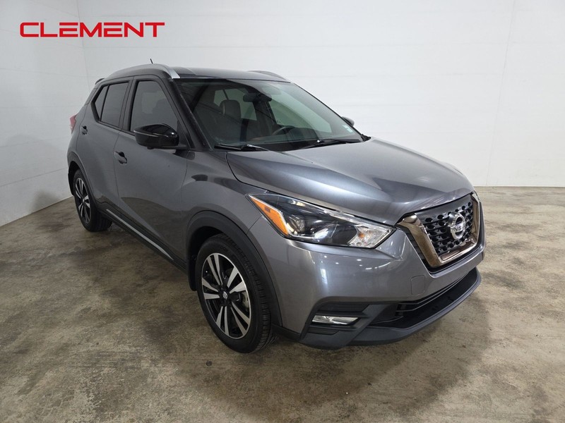 Nissan Kicks Vehicle Image 03
