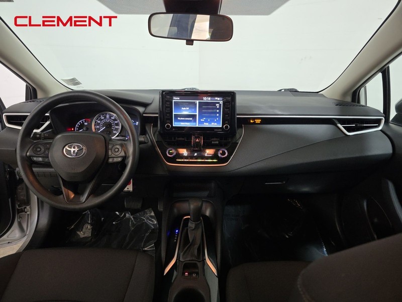 Toyota Corolla Vehicle Image 10