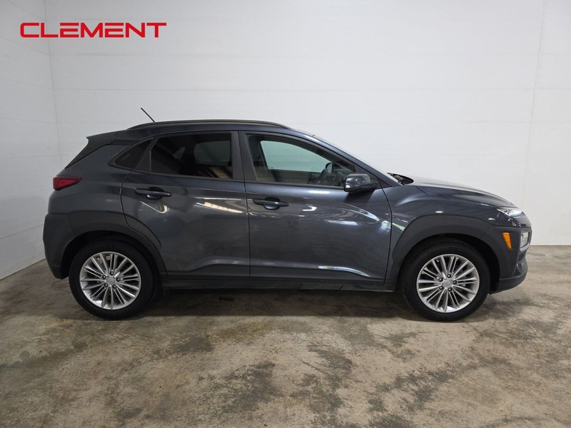 Hyundai Kona Vehicle Image 04