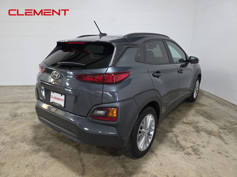 Hyundai Kona Vehicle Image 06