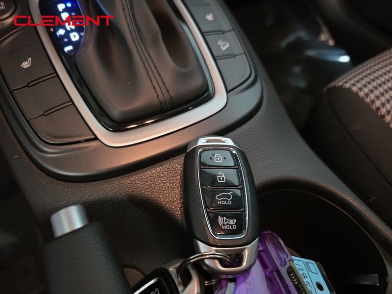 Hyundai Kona Vehicle Image 20