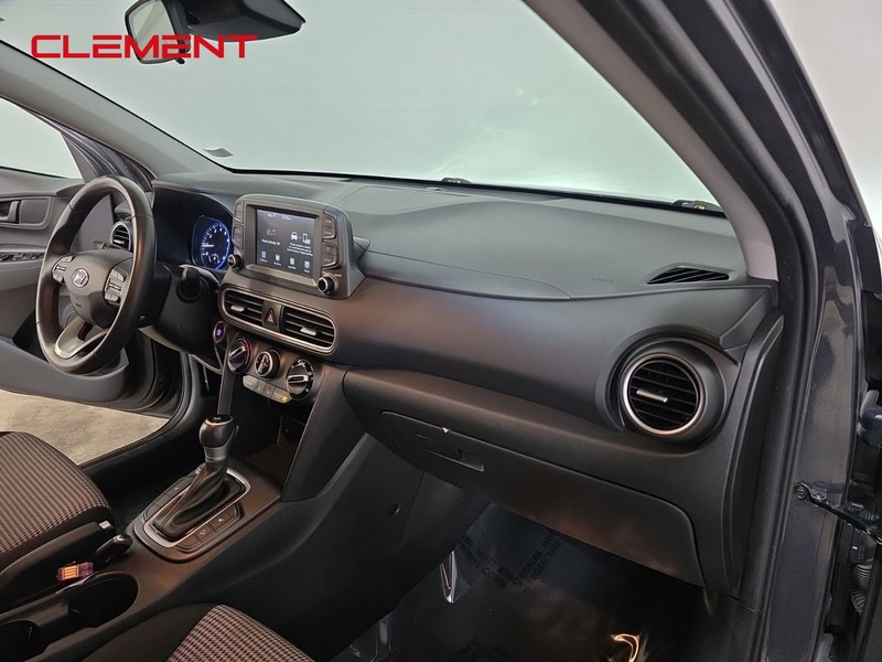 Hyundai Kona Vehicle Image 29