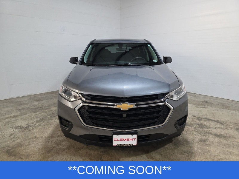 Chevrolet Traverse Vehicle Image 02