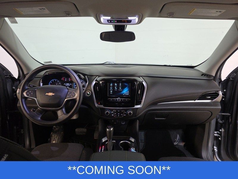 Chevrolet Traverse Vehicle Image 10