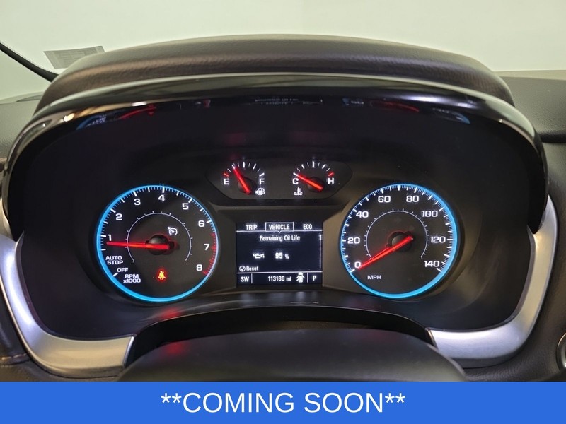 Chevrolet Traverse Vehicle Image 16