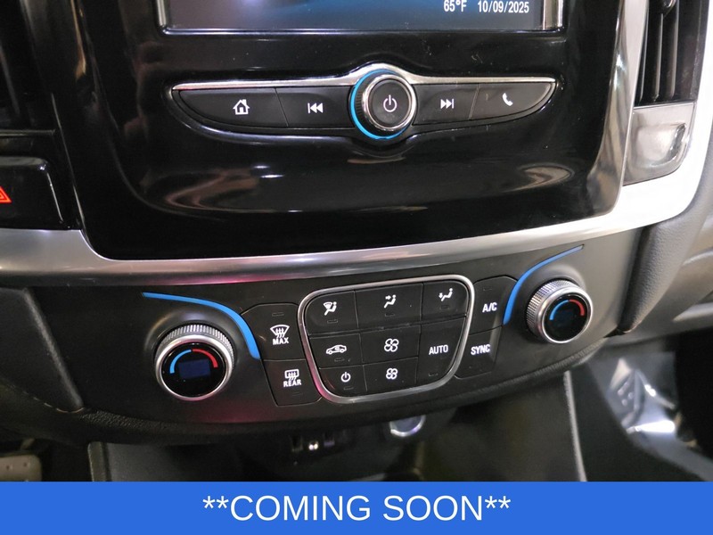 Chevrolet Traverse Vehicle Image 19