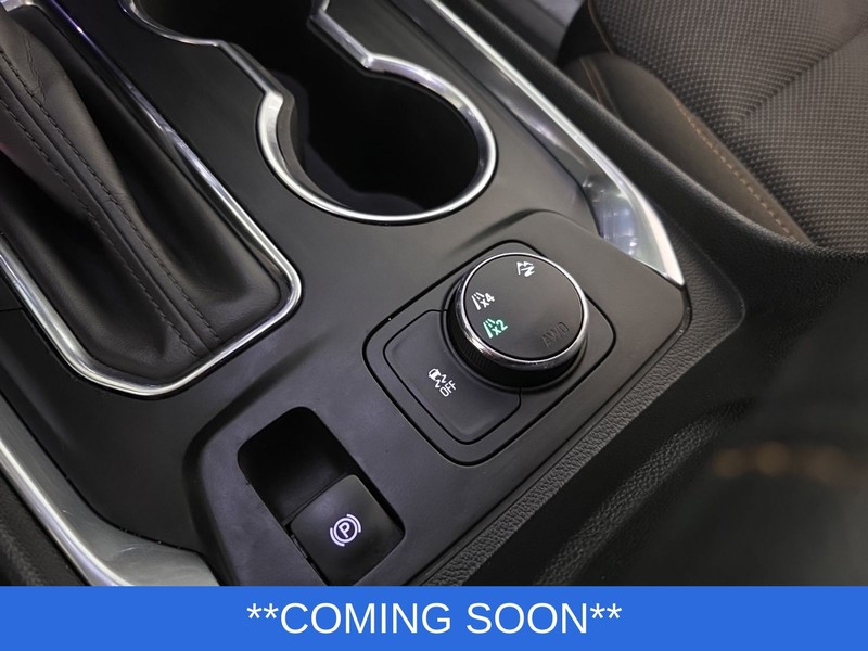 Chevrolet Traverse Vehicle Image 21