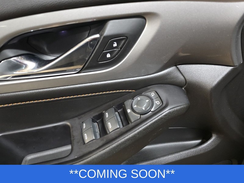 Chevrolet Traverse Vehicle Image 22