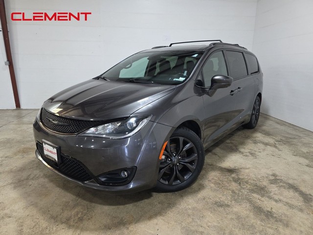 Wentzville MO 2019 Chrysler Pacifica more details - chrysler pacifica