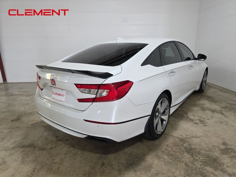 Honda Accord Sedan Vehicle Image 06