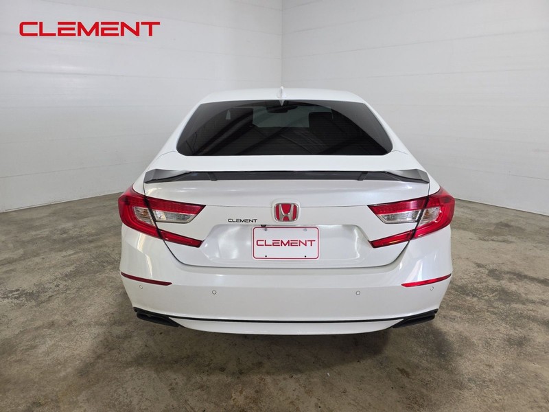 Honda Accord Sedan Vehicle Image 07