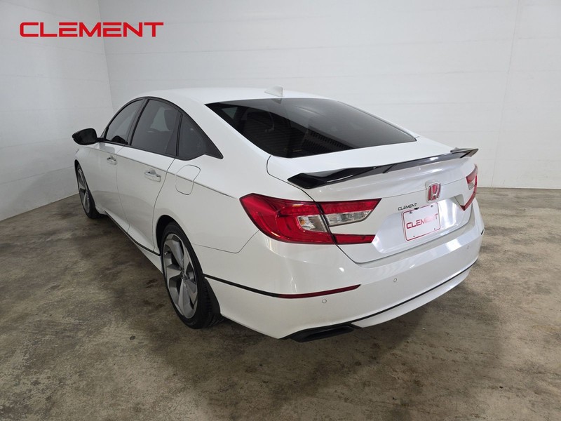 Honda Accord Sedan Vehicle Image 08