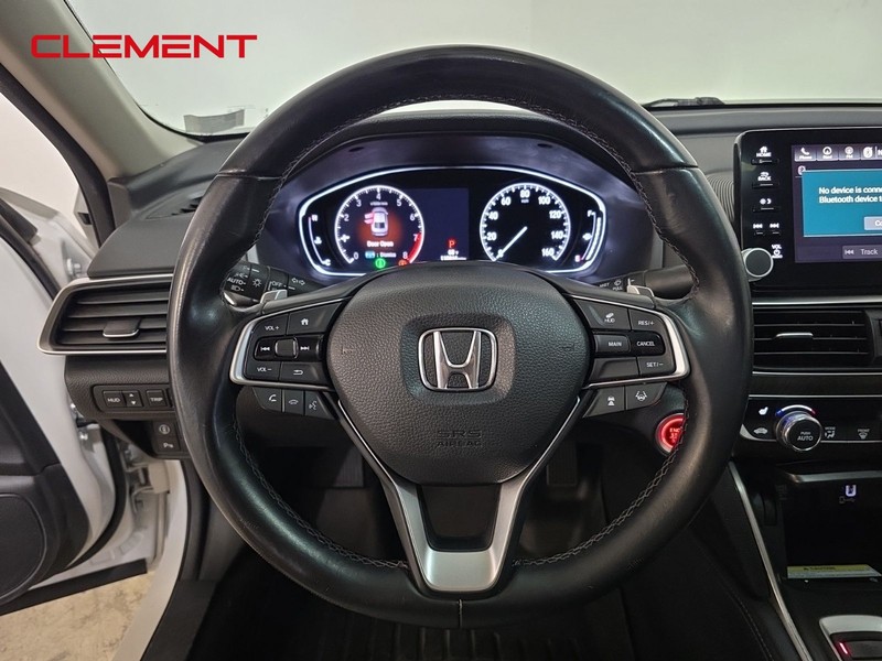 Honda Accord Sedan Vehicle Image 12