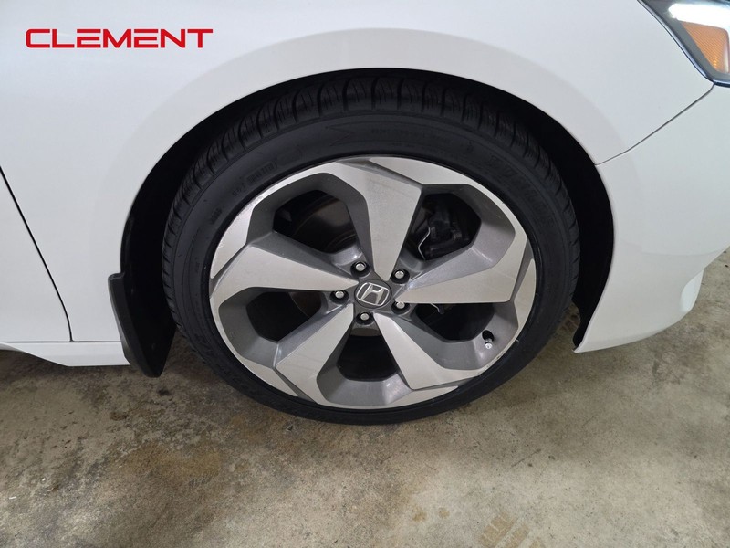 Honda Accord Sedan Vehicle Image 31