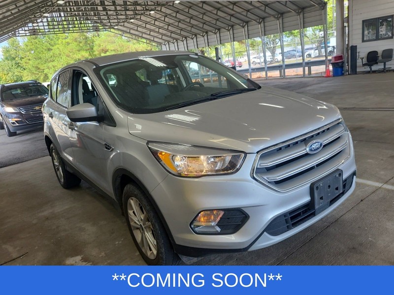 Ford Escape Vehicle Image 02