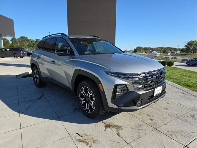 Hyundai Tucson Vehicle Full-screen Gallery Image 3