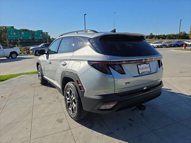 Hyundai Tucson Vehicle Full-screen Gallery Image 8