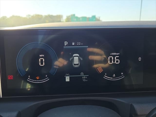 Hyundai Tucson Vehicle Full-screen Gallery Image 17