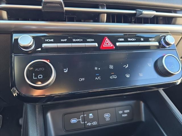 Hyundai Tucson Vehicle Full-screen Gallery Image 21