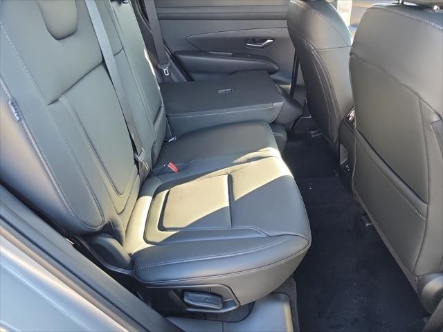 Hyundai Tucson Vehicle Full-screen Gallery Image 28