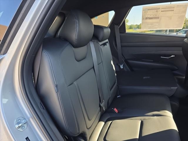 Hyundai Tucson Vehicle Full-screen Gallery Image 29