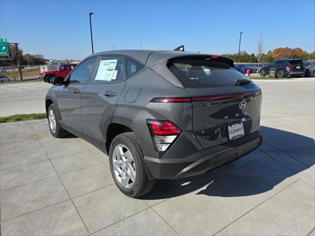 Hyundai Kona Vehicle Full-screen Gallery Image 8