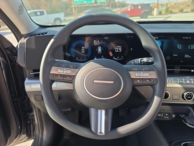 Hyundai Kona Vehicle Full-screen Gallery Image 14