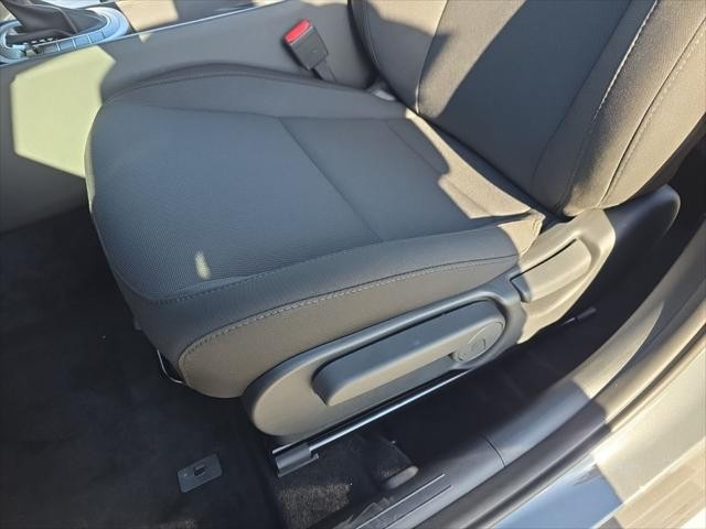 Hyundai Kona Vehicle Full-screen Gallery Image 28