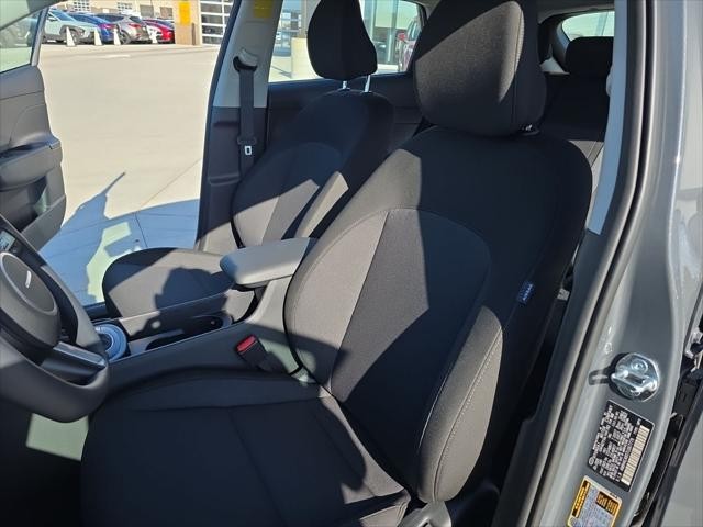 Hyundai Kona Vehicle Full-screen Gallery Image 29