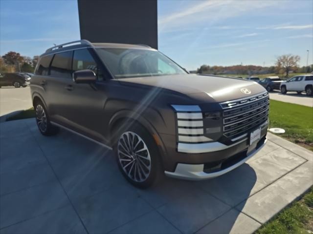 Hyundai Palisade Vehicle Full-screen Gallery Image 3