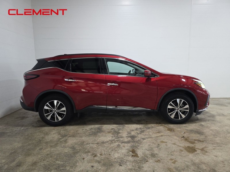 Nissan Murano Vehicle Image 04