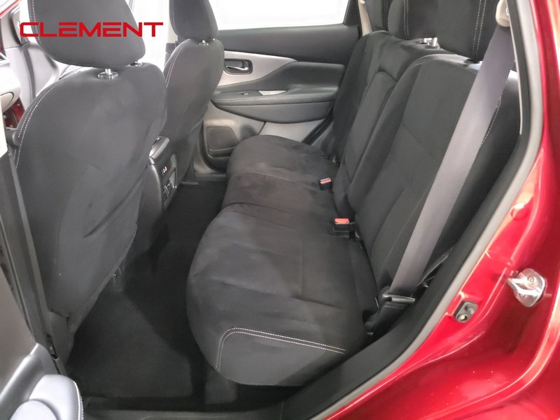 Nissan Murano Vehicle Image 25