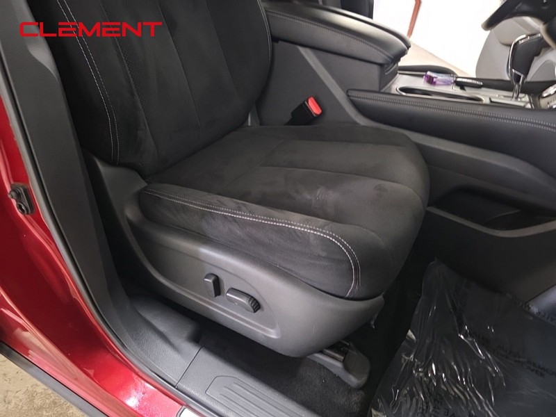 Nissan Murano Vehicle Image 28