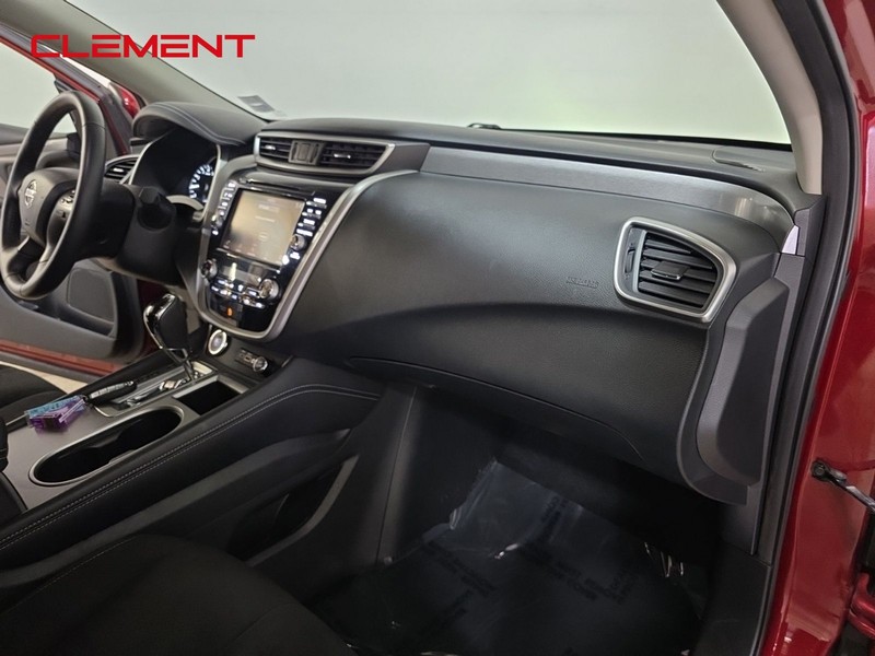 Nissan Murano Vehicle Image 29