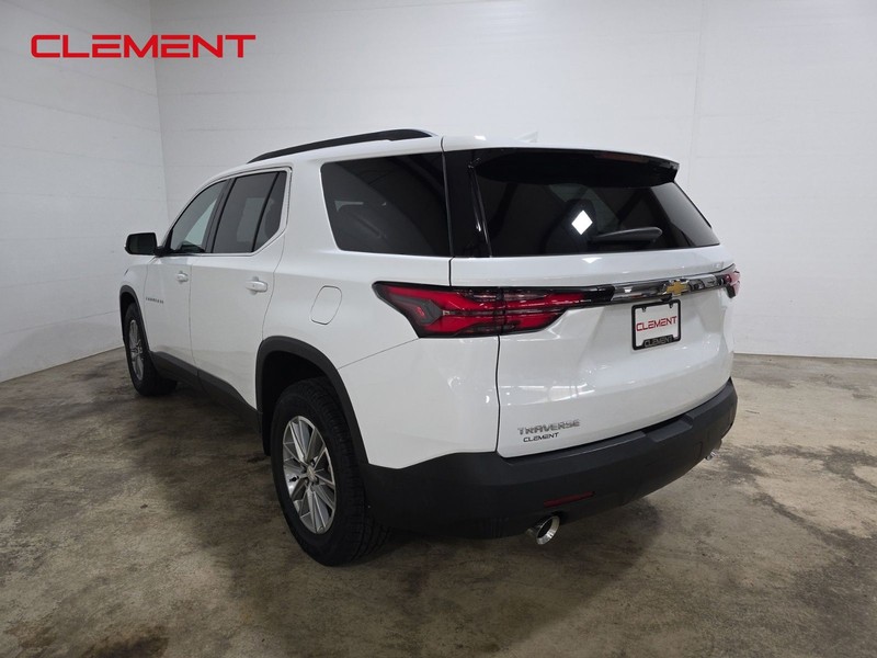 Chevrolet Traverse Vehicle Image 08