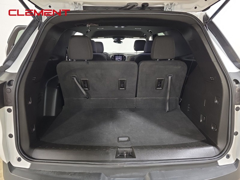 Chevrolet Traverse Vehicle Image 09