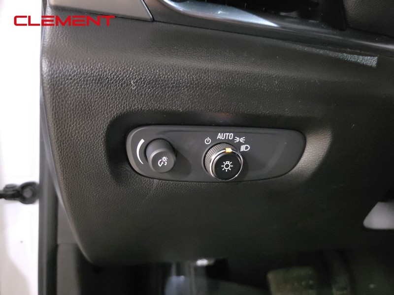 Chevrolet Traverse Vehicle Image 11