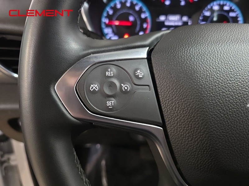 Chevrolet Traverse Vehicle Image 13