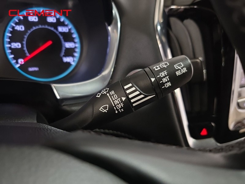 Chevrolet Traverse Vehicle Image 15