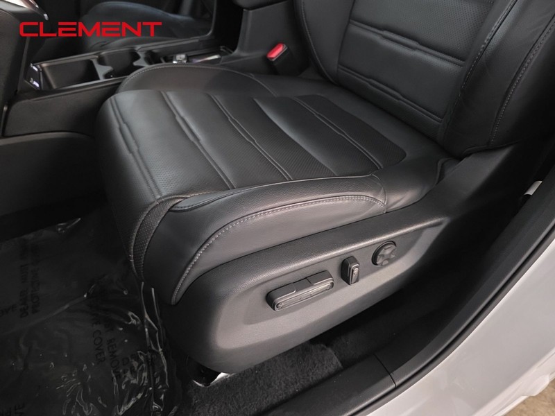 Honda CR-V Vehicle Image 26