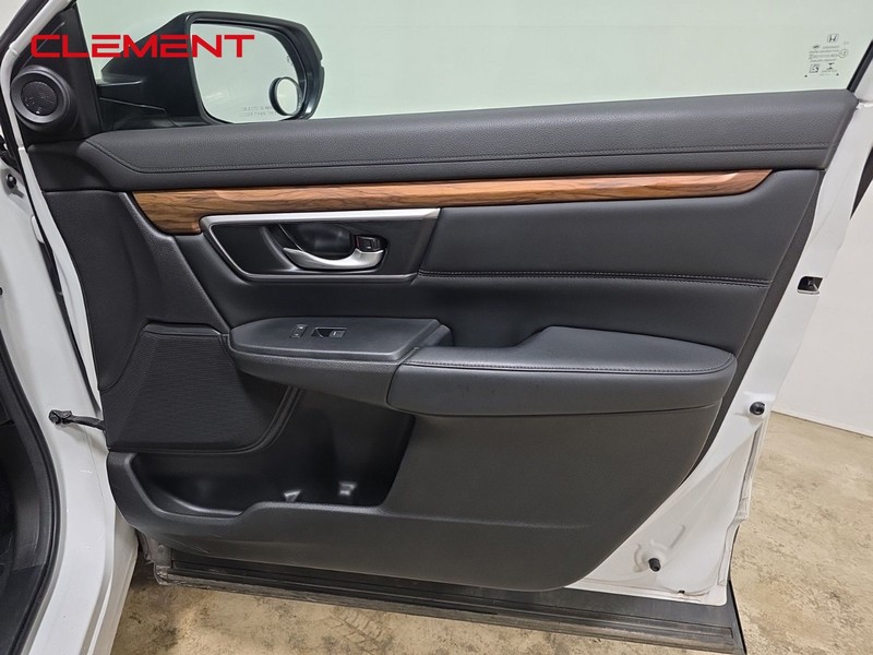 Honda CR-V Vehicle Image 33