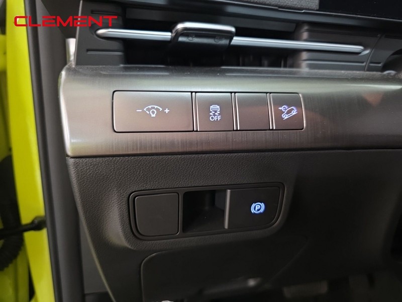 Hyundai Kona Vehicle Image 11