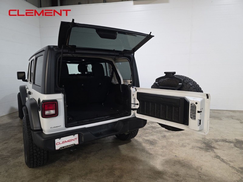 Jeep Wrangler Unlimited Vehicle Image 08