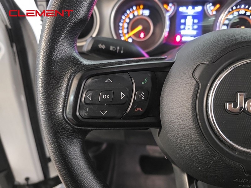 Jeep Wrangler Unlimited Vehicle Image 12