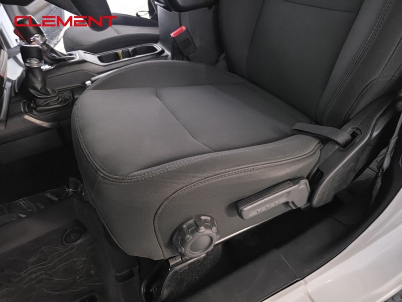 Jeep Wrangler Unlimited Vehicle Image 22