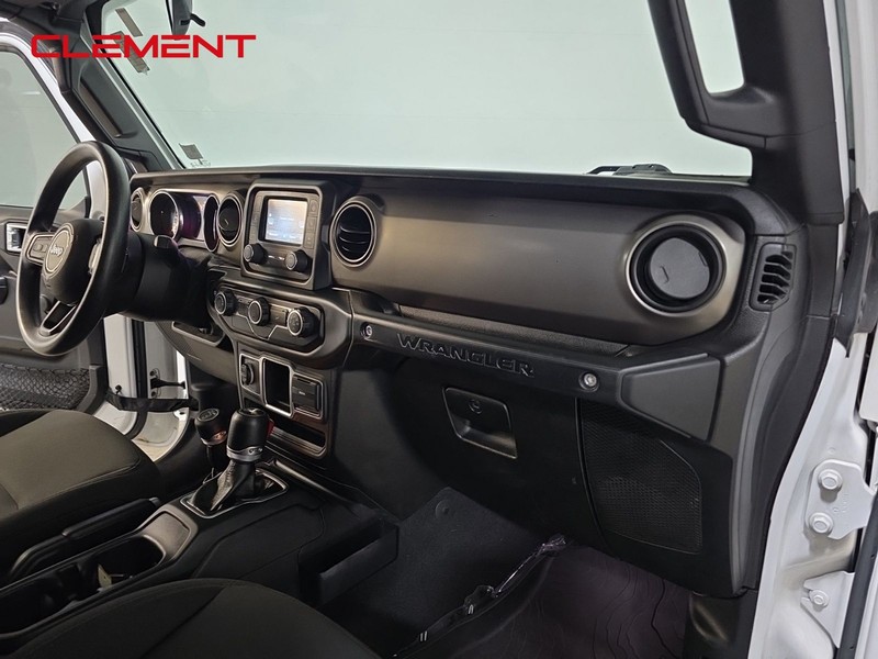 Jeep Wrangler Unlimited Vehicle Image 28