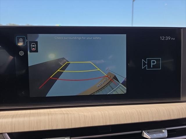 Hyundai Sonata Hybrid Vehicle Full-screen Gallery Image 19