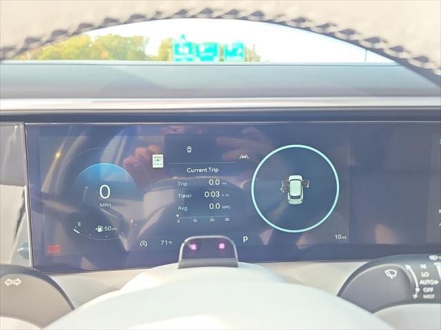 Hyundai Palisade Vehicle Full-screen Gallery Image 18