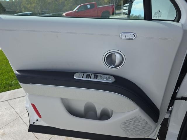 Hyundai Palisade Vehicle Full-screen Gallery Image 27