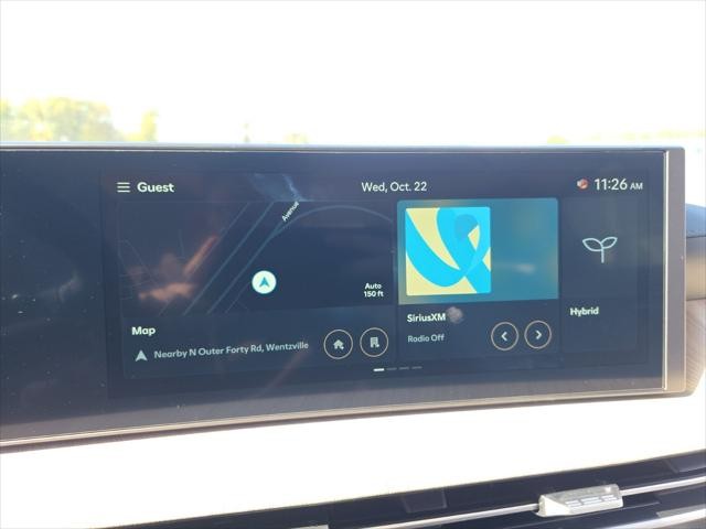 Hyundai Sonata Hybrid Vehicle Full-screen Gallery Image 19